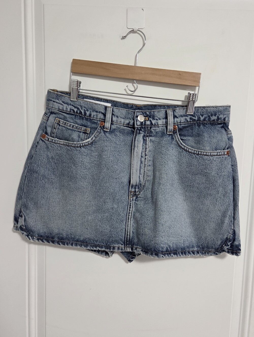 NWT - Zara Women's High Rise Denim Skort - Size XL